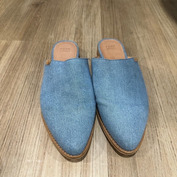 Frye  fenn washed denim Mules good condition sz 9..5 - Picture 4 of 9